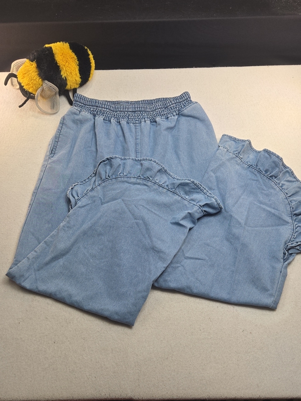 Women’s Light Blue Ruffle Trim Denim Jogger Jeans